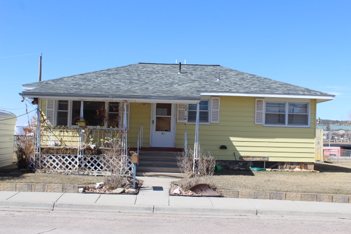 402 Cascade Ave.