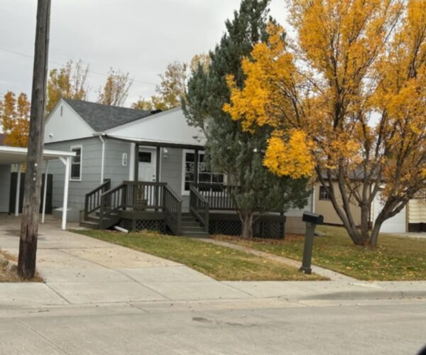 109  HIGHLAND  AVENUE