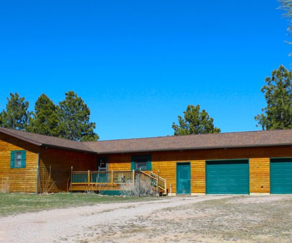 79  Pine  Top  Drive
